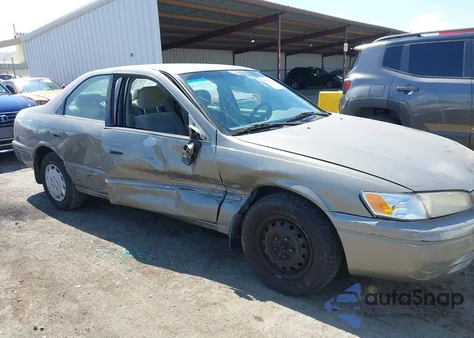 1998 Toyota Camry Le из США, поврежденный, VIN 4T1BG22K6WU195940